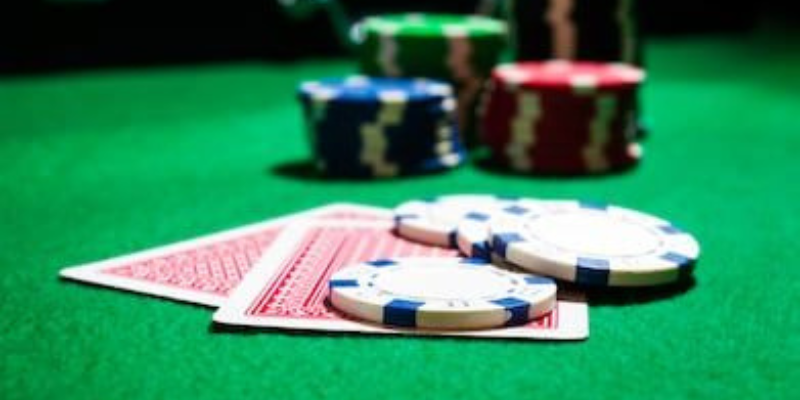 Tilt Poker Tìm Hiểu Tác Động Tâm Lý Khi Chơi Poker Và Cách Kiểm Soát Hiệu Quả 2 Tilt poker là gì?